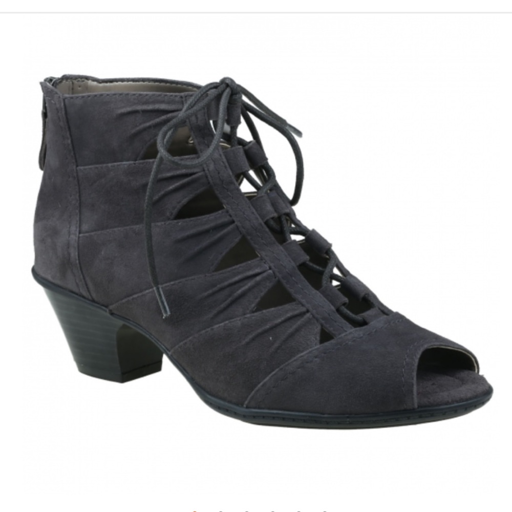 Earth Shoes Aurora peep toe booties. Dark Slate